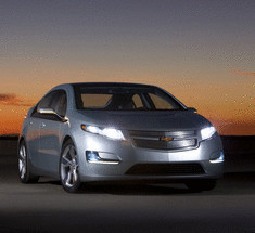 Новый Chevrolet Volt показал свое лицо