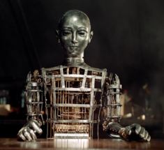 10 невероятных роботов, созданных без современных технологий