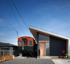 В Японии построили дом-поезд