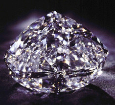 Ученым удалось запечатлеть ударные волны, распространяющиеся в кристалле алмаза