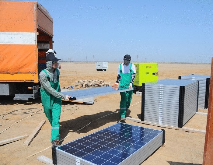 В Азербайджане начато строительство солнечных электростанций