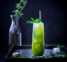 Этот зеленый ДЕТОКС напиток наполнит вас энергией на весь день!