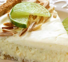 Полезные сладости: как приготовить низкокалорийный лимонный торт