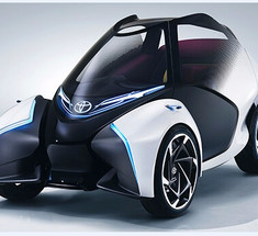 Toyota i-Tril - городской мини-электромобиль без руля и педалей для молодежи