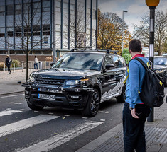 Беспилотники концерна Jaguar Land Rover впервые выехали на улицы
