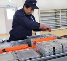 Nissan откроет завод по восстановлению аккумуляторов электромобилей