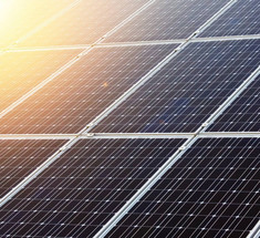 Более дешевые солнечные батареи должны быть тоньше