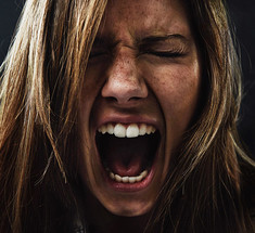 Злость – зубы личности     