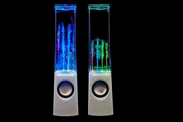 Water Dancing Speakers: стильные колонки с фонтанчиками и светомузыкой