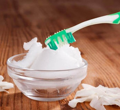 6 причин использовать кокосовое масло, как зубную пасту