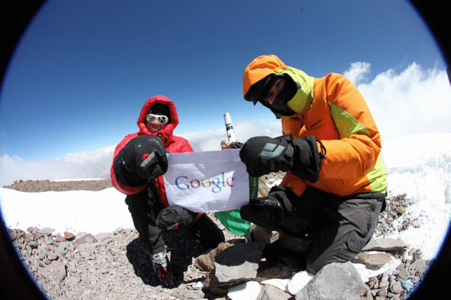 Google приглашает на виртуальную прогулку по высочайшим горам мира