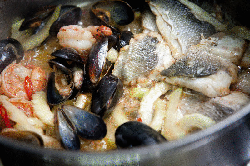 Бродетто ди пеше — итальянская версия шикарного рыбацкого обеда 