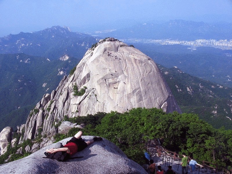 Фоторепортаж— гора Пукхансан, самая высокая точка   Сеула