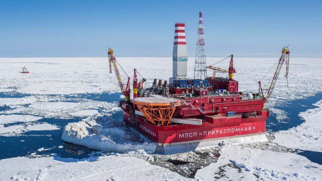 Cтанция нефтеразведки на дрейфующей льдине в Арктике будет питаться ВИЭ