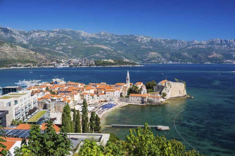 10 контрастов Черногории: куда едут все и что посмотреть вам