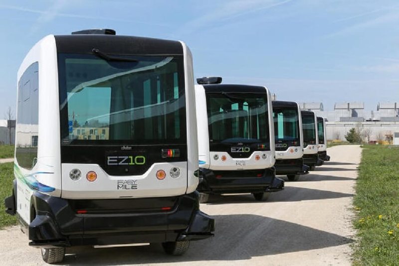Европу завоевывают беспилотные миниавтобусы на электротяге