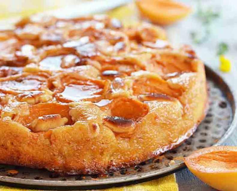 Миндальный пирог с абрикосами — летнее искушение!