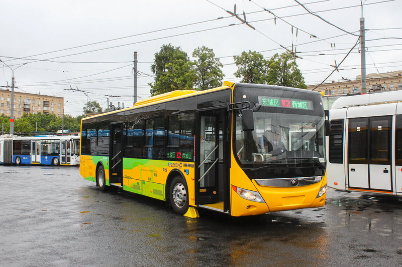 Китайский электробус Yutong вышел на испытания в Москве
