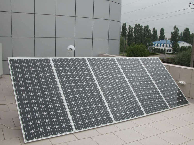 В Швейцарии заработала первая складная крыша из солнечных батарей