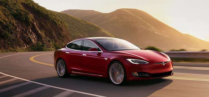 Голландцы перевели Tesla Model S на водород