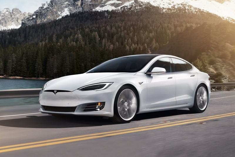 Некоторым покупателям Tesla из Германии придется вернуть государству 4000 евро