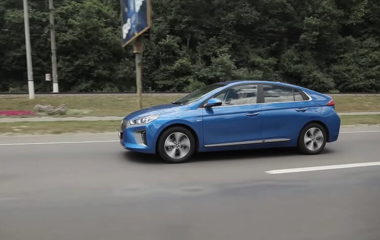 Hyundai Ioniq Electric 2019 увеличит запас хода с новой батареей