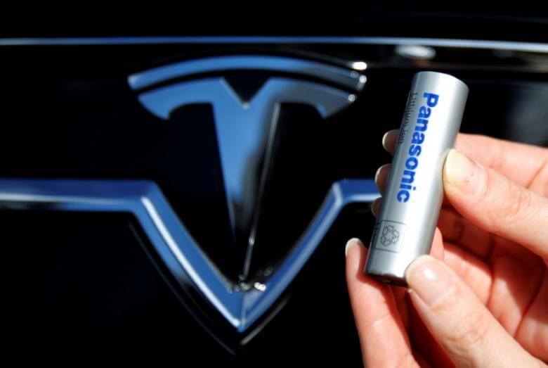 Аккумуляторные батареи от Tesla/Panasonic — самые доступные на рынке
