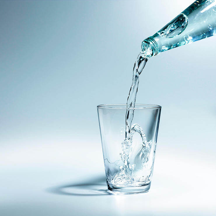 13 проблем, которые могут возникнуть, если пить мало воды