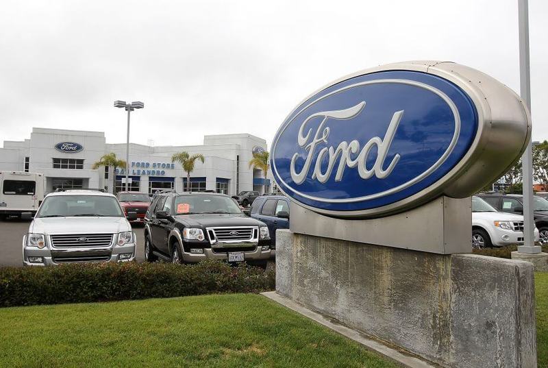 Ford выпустит доступную машину и «заряженный» электрокроссовер