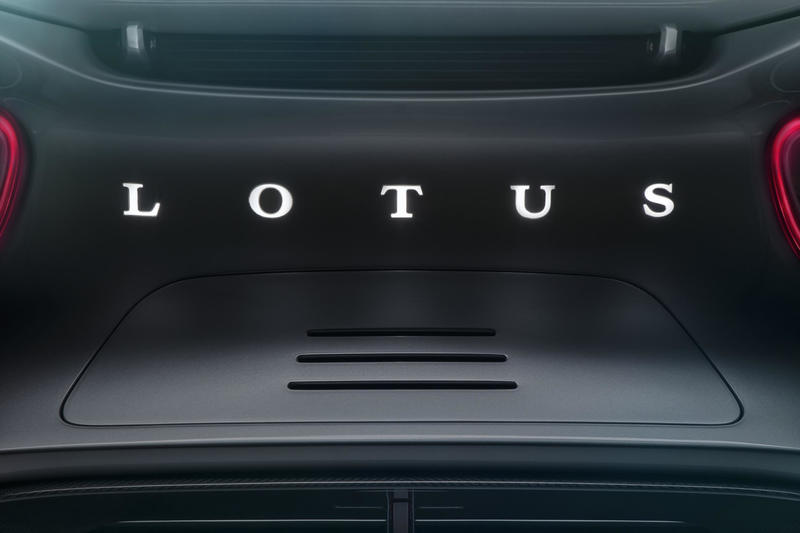 Электрический гиперкар Lotus показали на видео