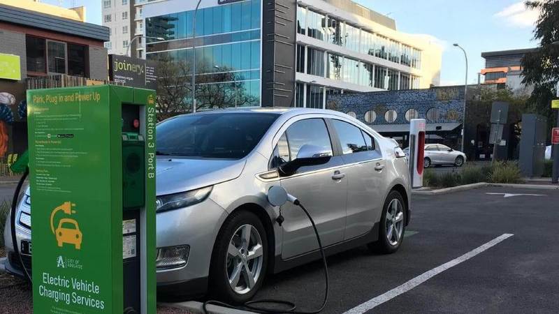 National Grid предложила использовать электромобили как аккумуляторы энергии