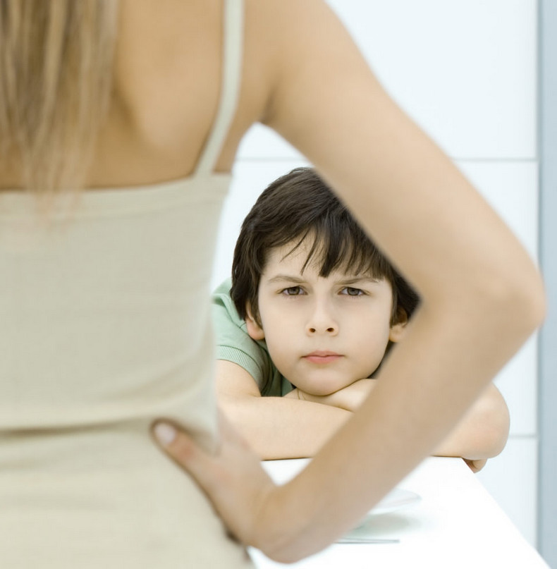 Как можно спокойно договориться с ребенком, не запрещая и не разрешая ему слишком много? 