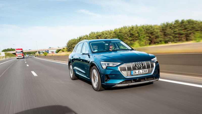 Audi: e-tron - самый продаваемый электрический внедорожник в Европе