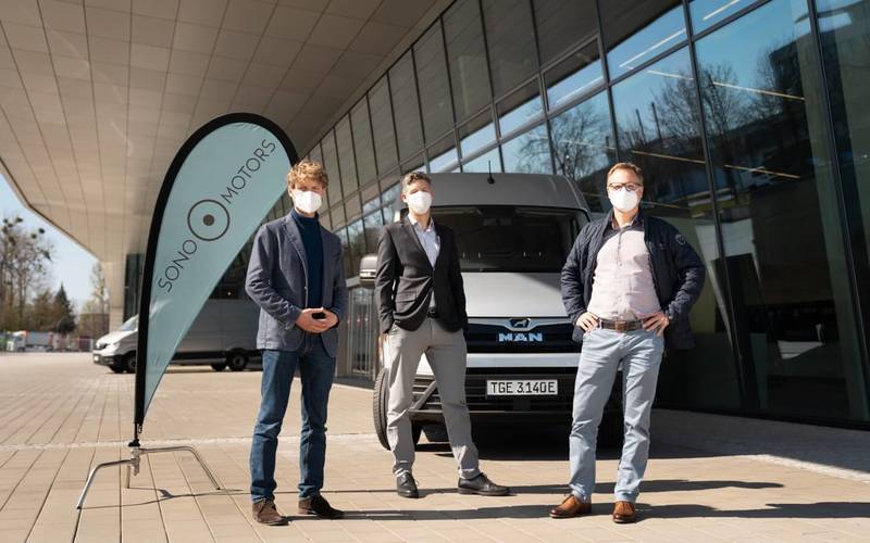 MAN и Sono Motors тестируют интеграцию фотоэлектрических модулей в электрический фургон