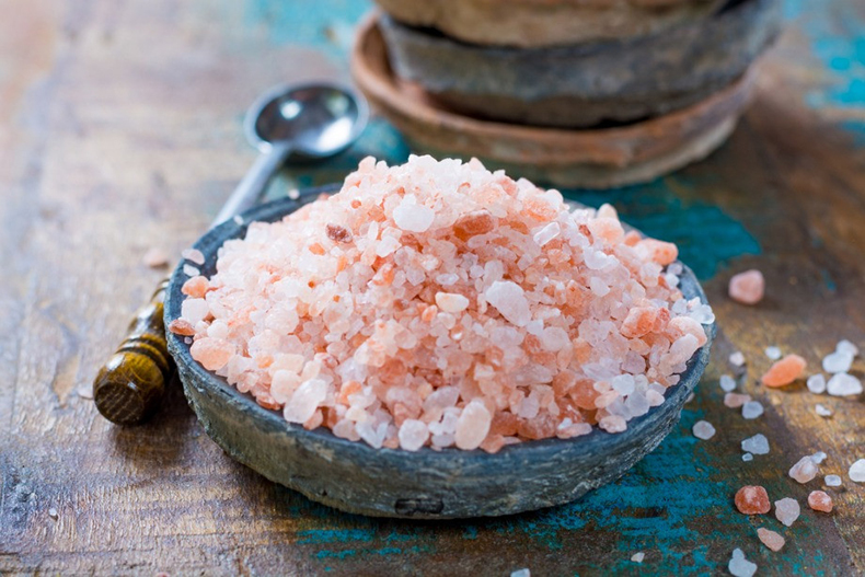 Гималайская соль: что это такое и есть ли от неё польза