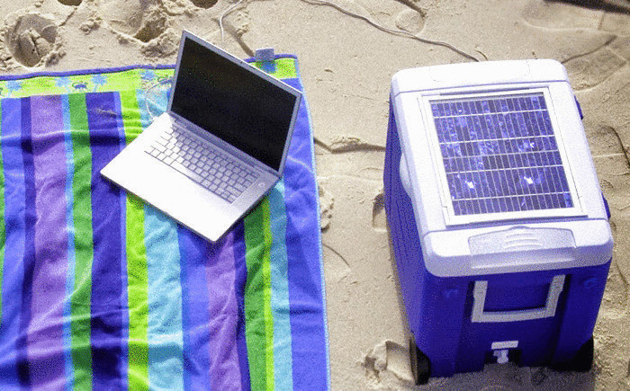 Solar Cooler—пляжный холодильник-подзарядка на солнечных батареях