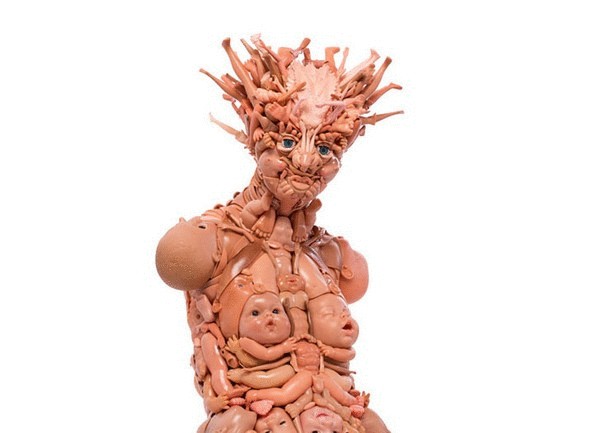 Креативная утилизация: скульптуры из игрушек от Фрейи Джоббинс 