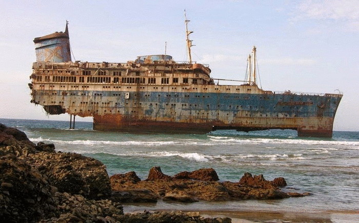  Знаменитые затонувшие корабли, на которых до сих пор можно побывать 